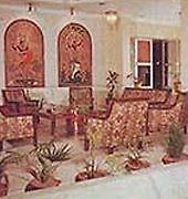 Hotel Madhuvan Mathura Esterno foto